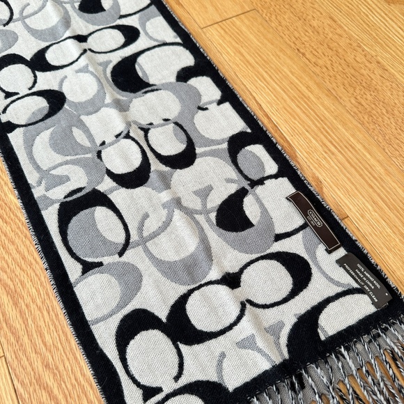 Coach scarf (100% merino wool) - Picture 11 of 11